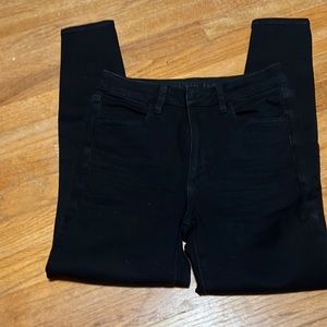 American Eagle super high rise jegging. Size 6 short